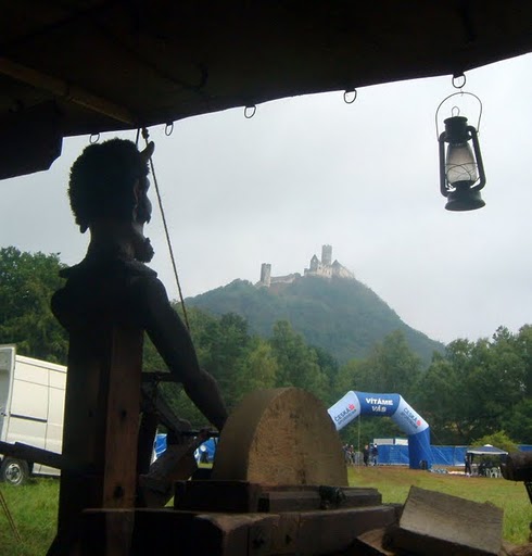 Kovárna pod Bezdězem - Hrady.cz